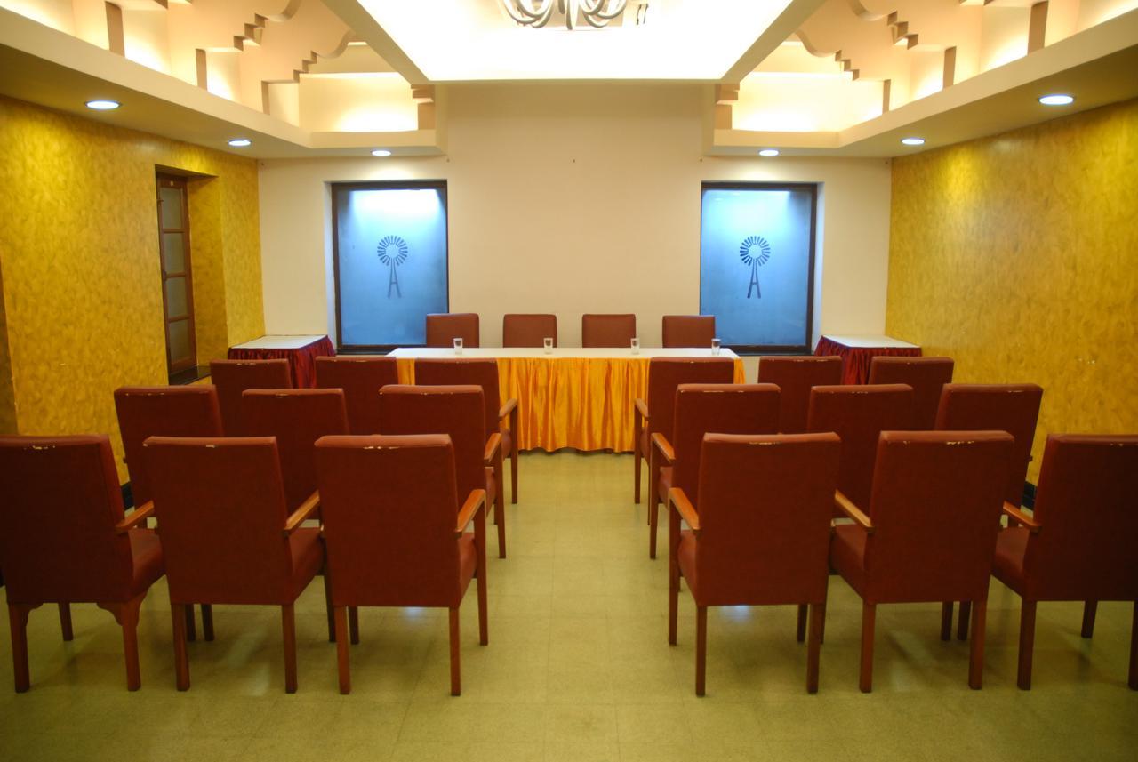 New Woodlands Hotel Chennai Exterior foto