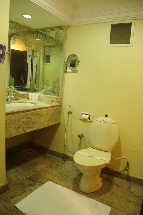 New Woodlands Hotel Chennai Exterior foto